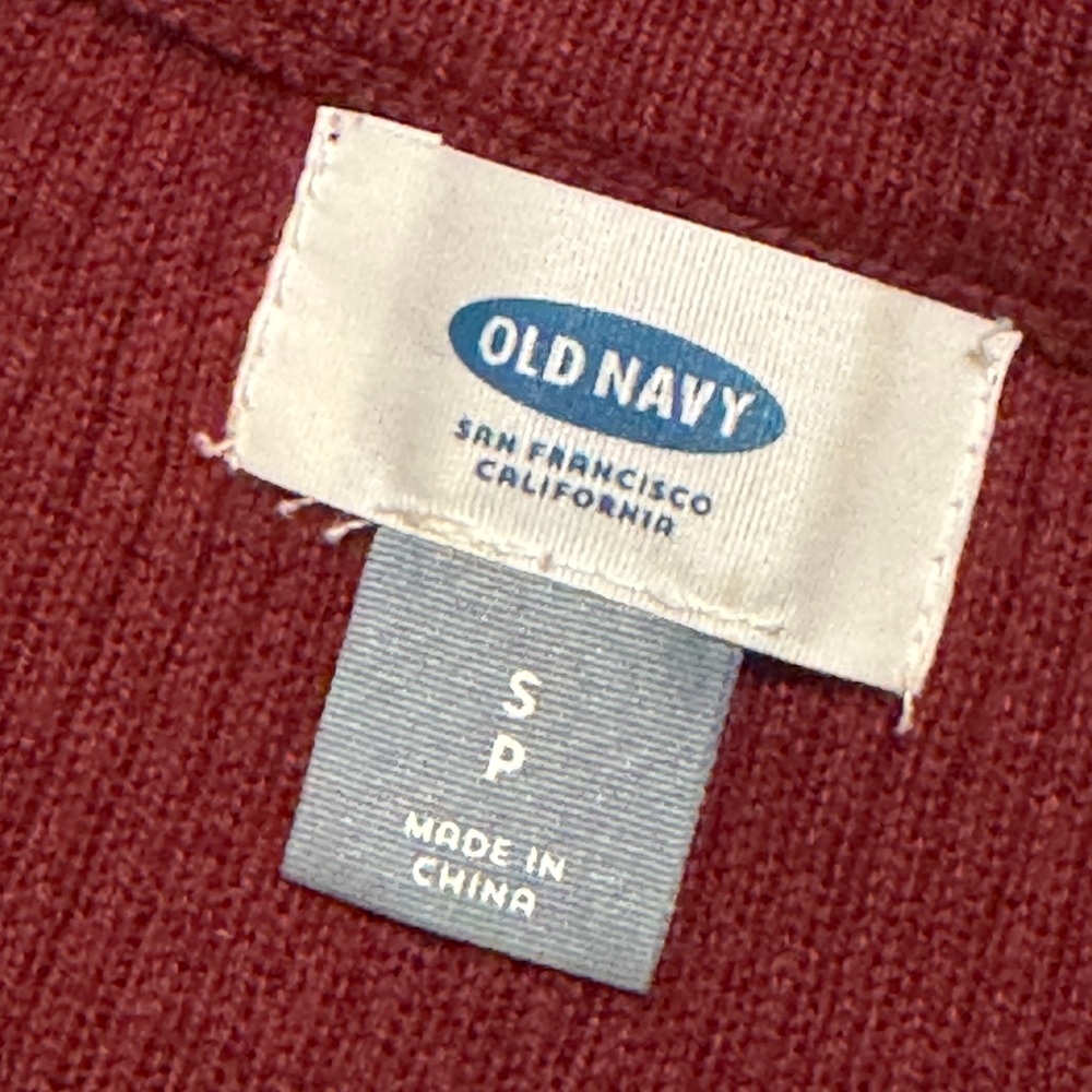 Old Navy Burgundy Ribbed Knit Sweater Small - Picture 3 of 3